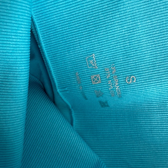 NVGTN Solid Seamless Leggings - Picture 3 of 3